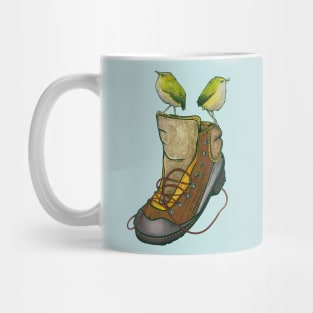 Rock wrens on an old boot Mug